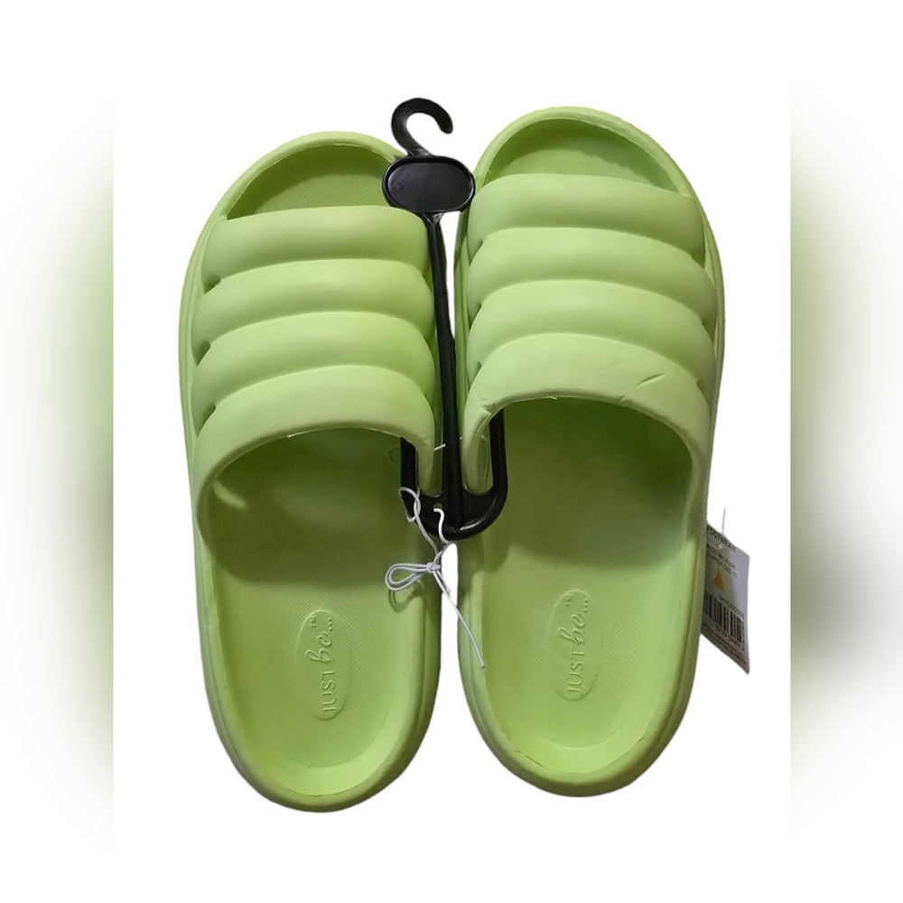 New With Tags Women's US 10 Just Be Neon Green Lightweight SlipOn Slides Sandals